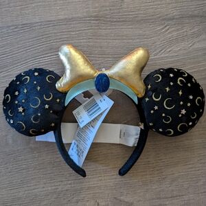 Brand new Disneyland Park Jasmine Princess Mickey/Minnie Ears